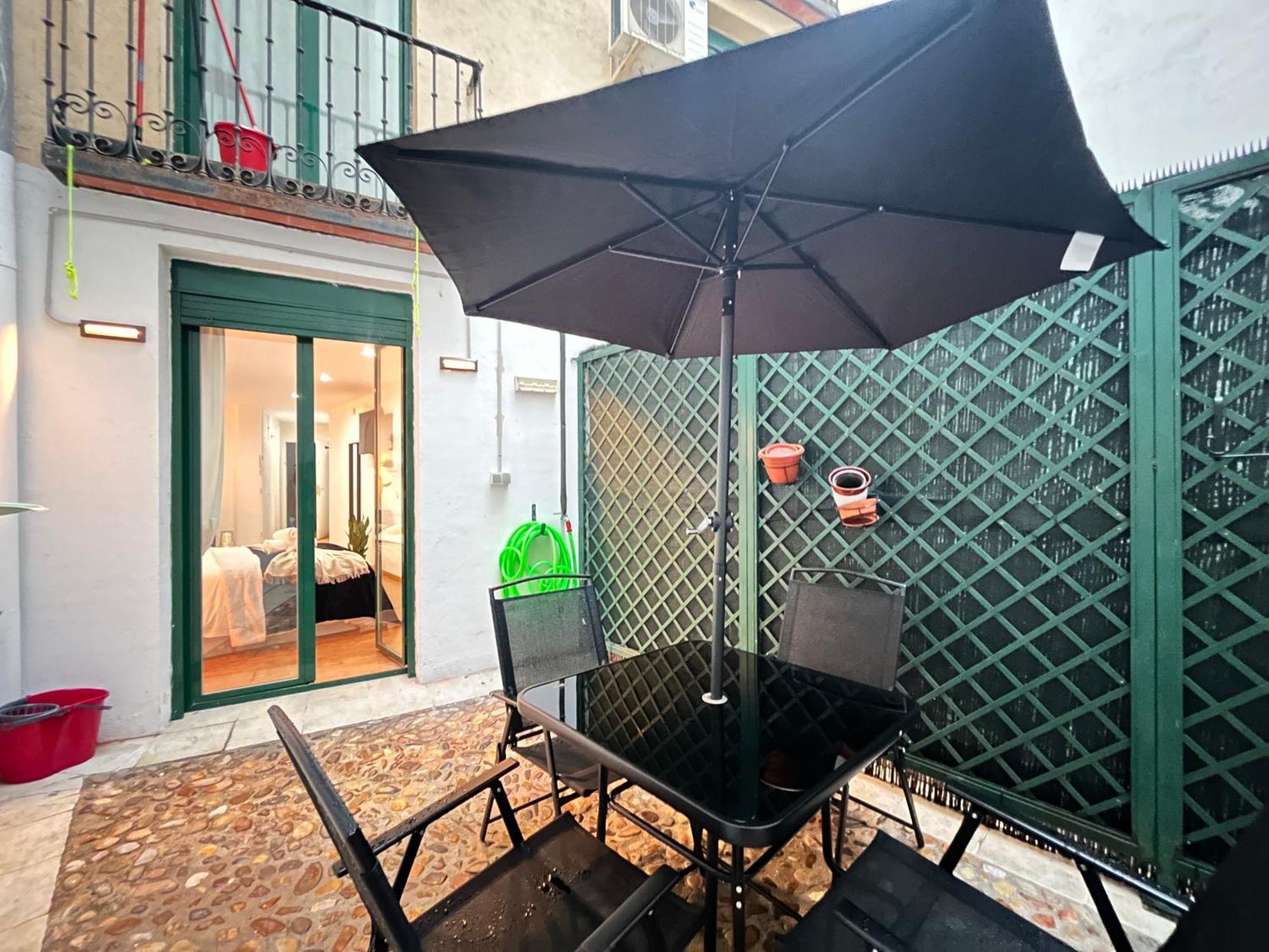 Terraza Santa Isabel Temporal Apartment Madrid Bagian luar foto