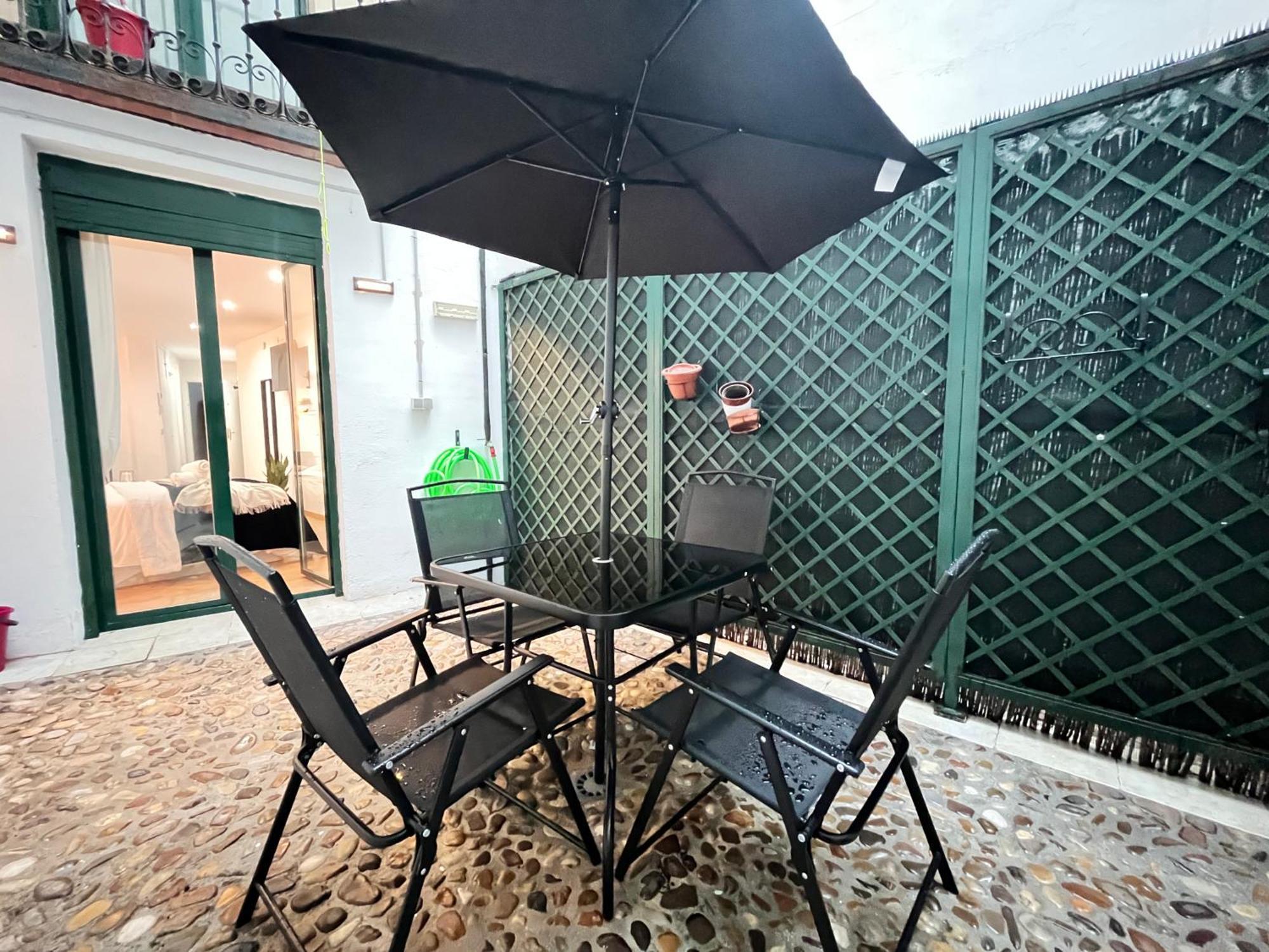 Terraza Santa Isabel Temporal Apartment Madrid Bagian luar foto